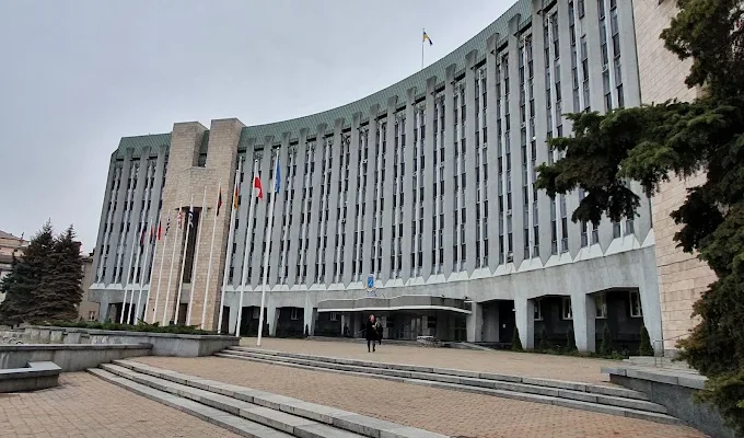 ЦНАП Дніпро: адреси, контакти та графік роботи всіх відділень